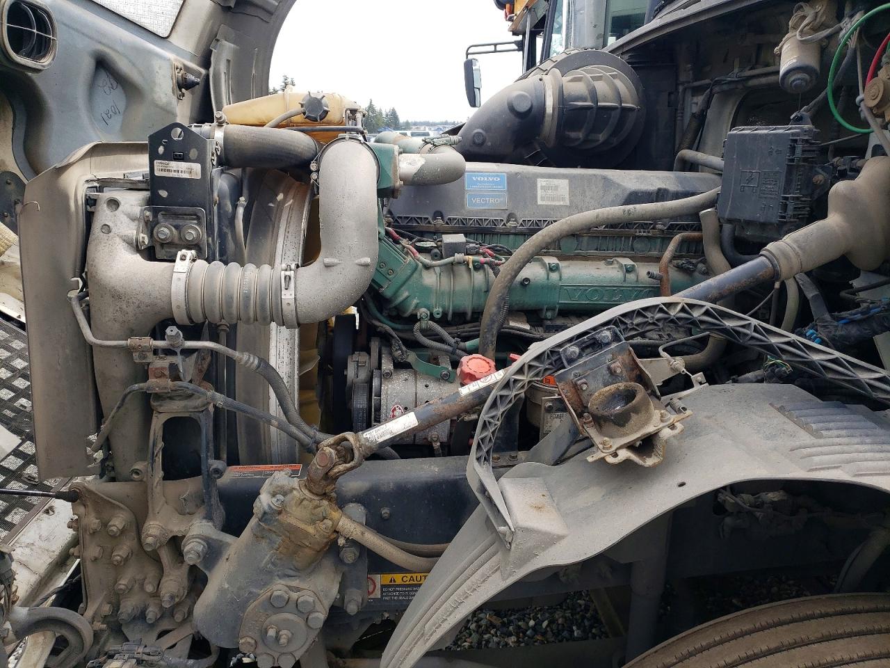 2015 VOLV Vn VIN 4V4NC9EH2FN920518 photo 7