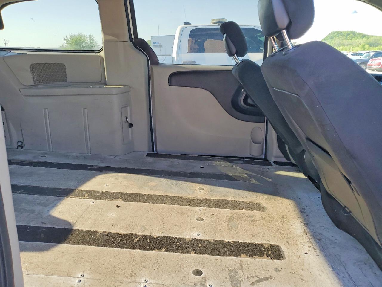 2015 Ram Tradesman VIN 2C4JRGAG4FR679767 photo 11