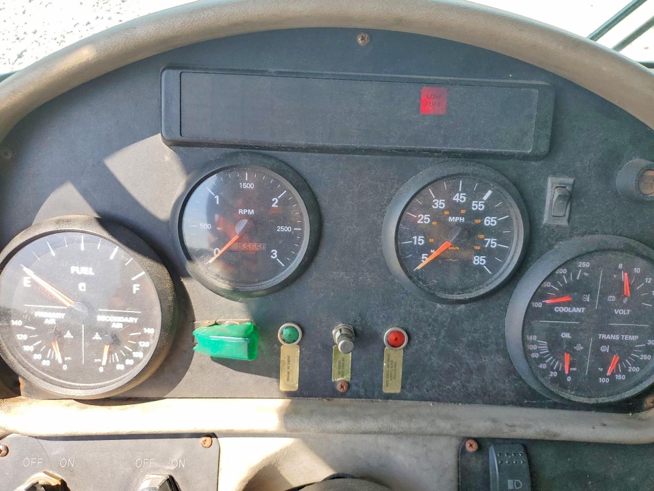 2002 SPARTAN All other VIN 4S7AT30982C042301 photo 8