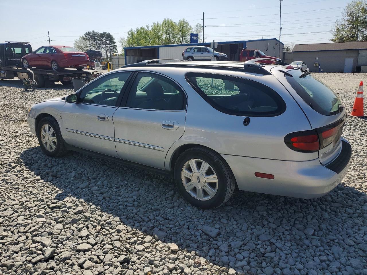 2003 Ford Taurus VIN 1FAHP59SX3A232996 photo 2