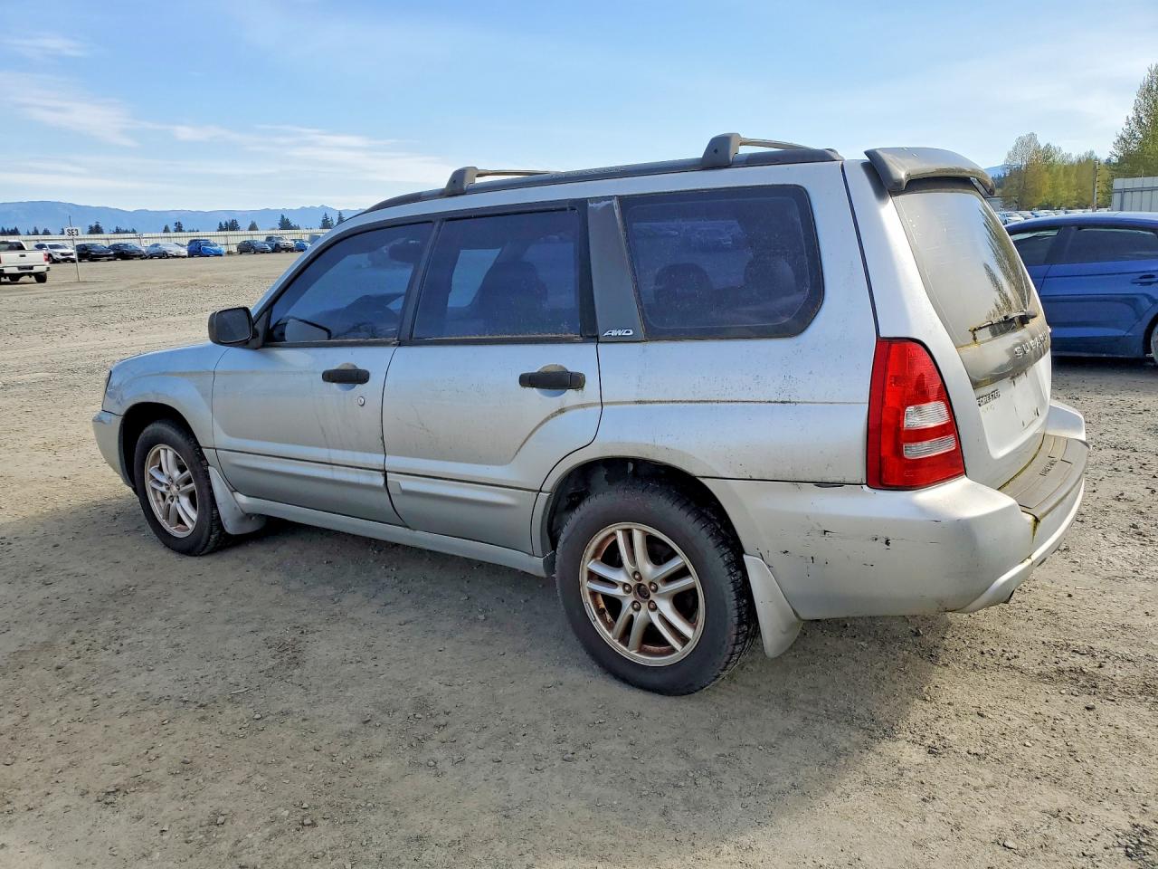 2003 Subaru Forester VIN JF1SG65633H745325 photo 2
