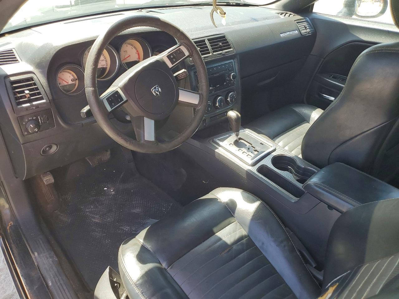 2009 Dodge Challenger VIN 2B3LJ54T39H511644 photo 8