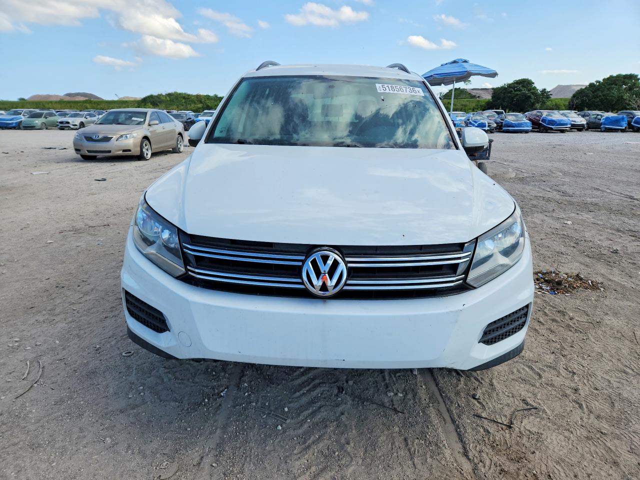 2017 Volkswagen Tiguan VIN WVGAV7AX7HK046978 photo 5
