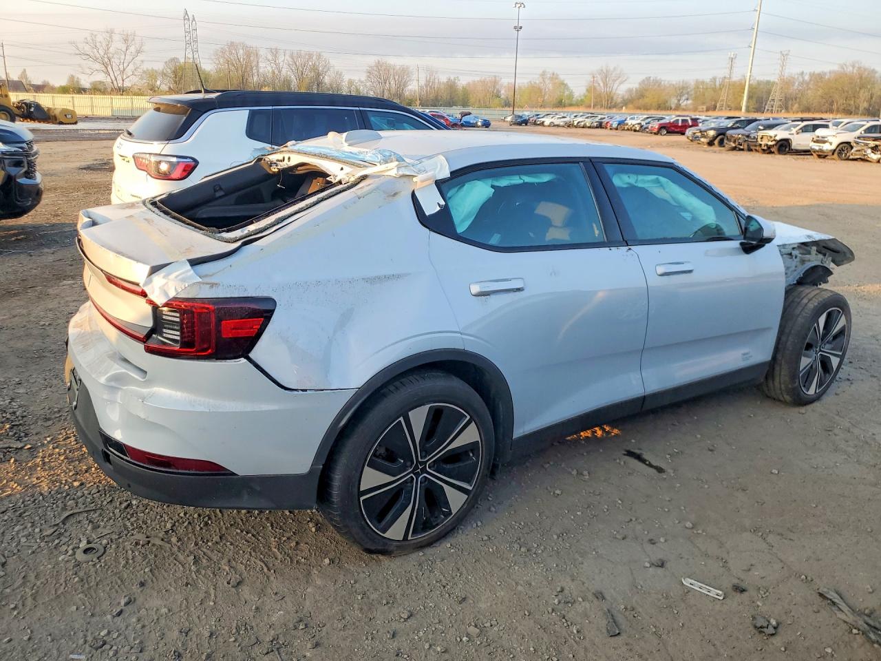 2023 Polestar 2 VIN YSMED3KA2PL142123 photo 3