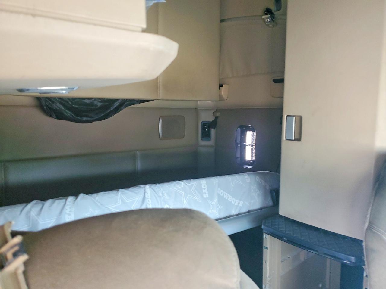 2018 KENWORTH All other VIN 1XKYDP9X1JJ204838 photo 6