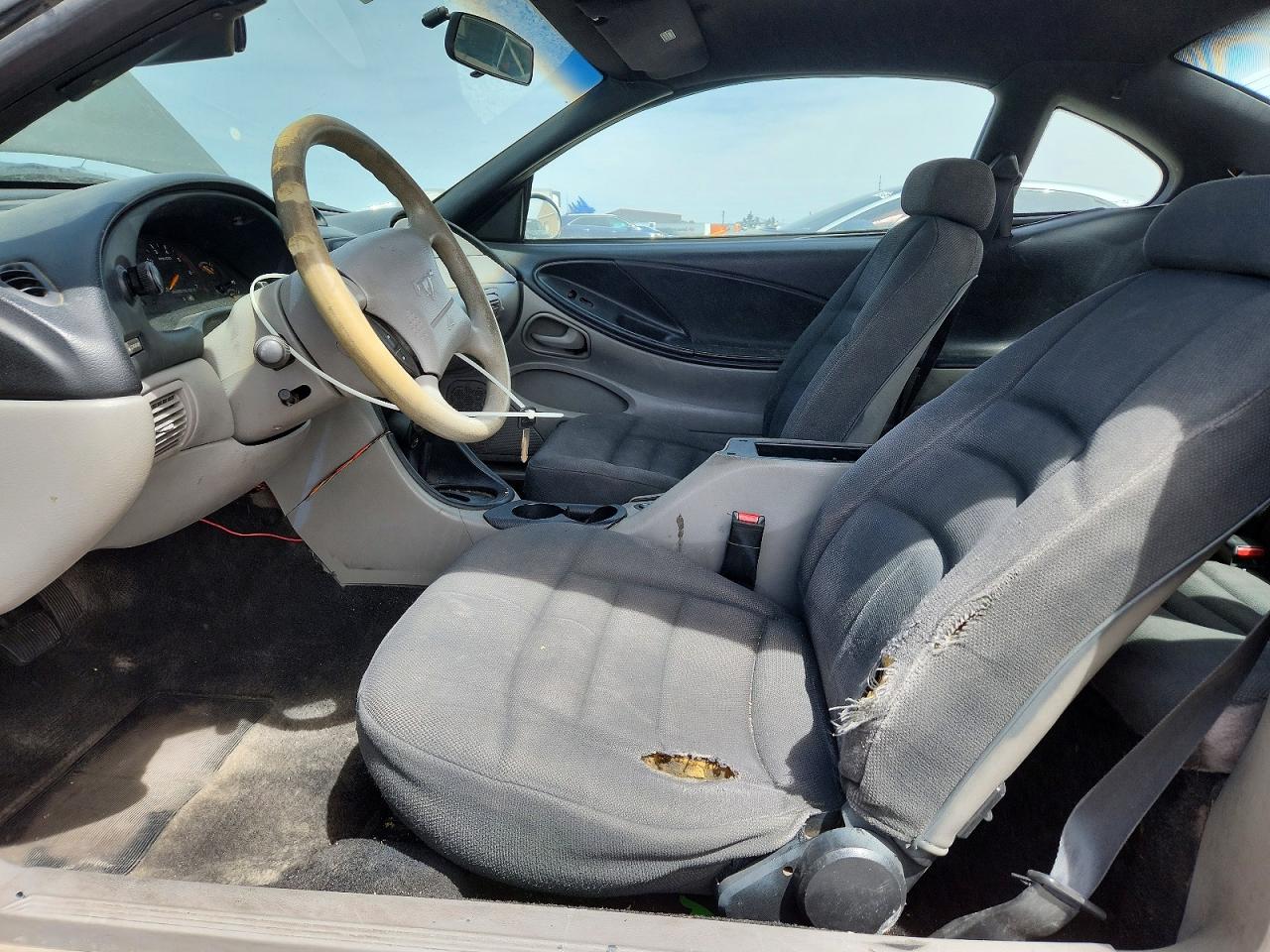 1996 Ford Mustang VIN 1FALP4040TF177562 photo 7