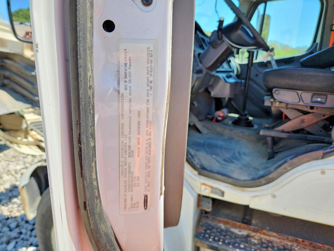 2015 FREIGHTLINER All other VIN 1FVHCYCY0FHGE8896 photo 12