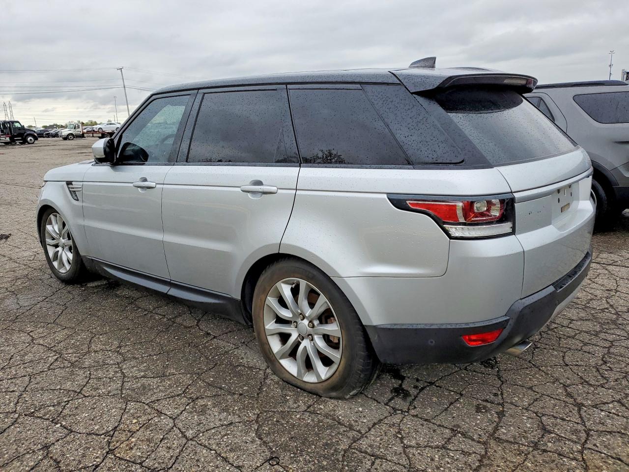 2017 Land Rangerover VIN SALWR2FV5HA157228 photo 2