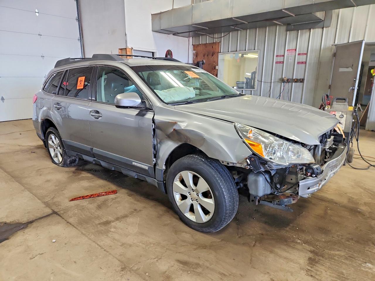 2010 Subaru Outback VIN 4S4BRCKC3A3335479 photo 4