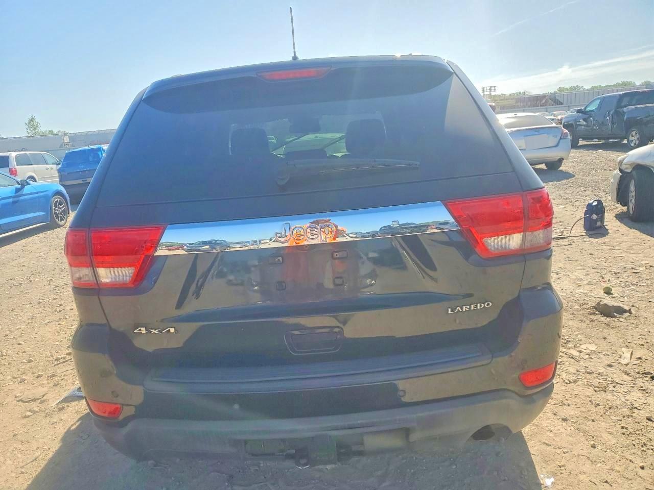 2011 Jeep Grand cher VIN 1J4RR4GG7BC542537 photo 6