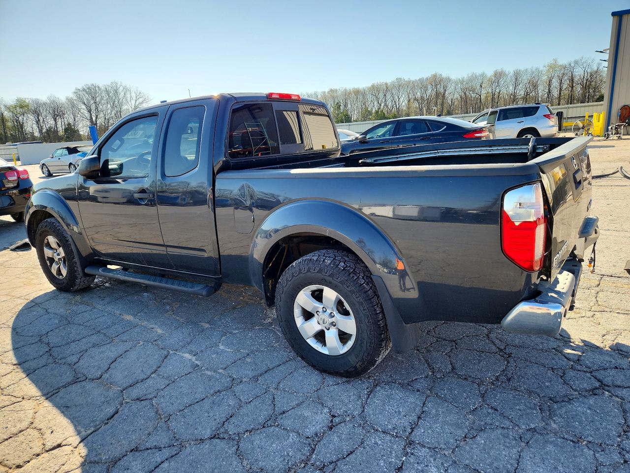 2013 Nissan Frontier VIN 1N6AD0CW9DN730682 photo 2