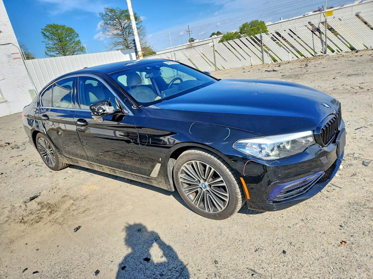 2018 BMW 5 series VIN WBAJA9C5XJB034303 photo 4