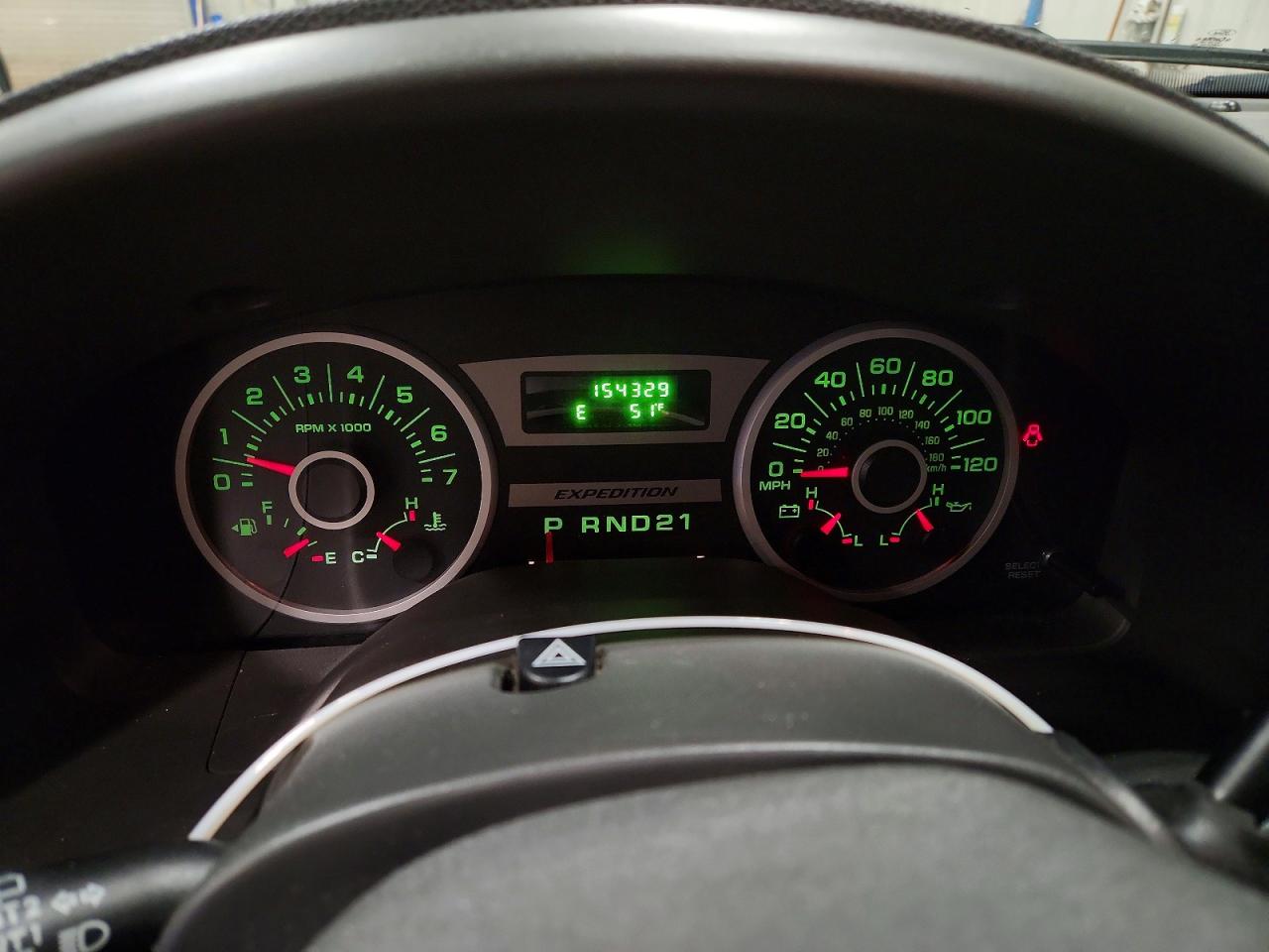 2005 Ford Expedition VIN 1FMPU16515LA44585 photo 9