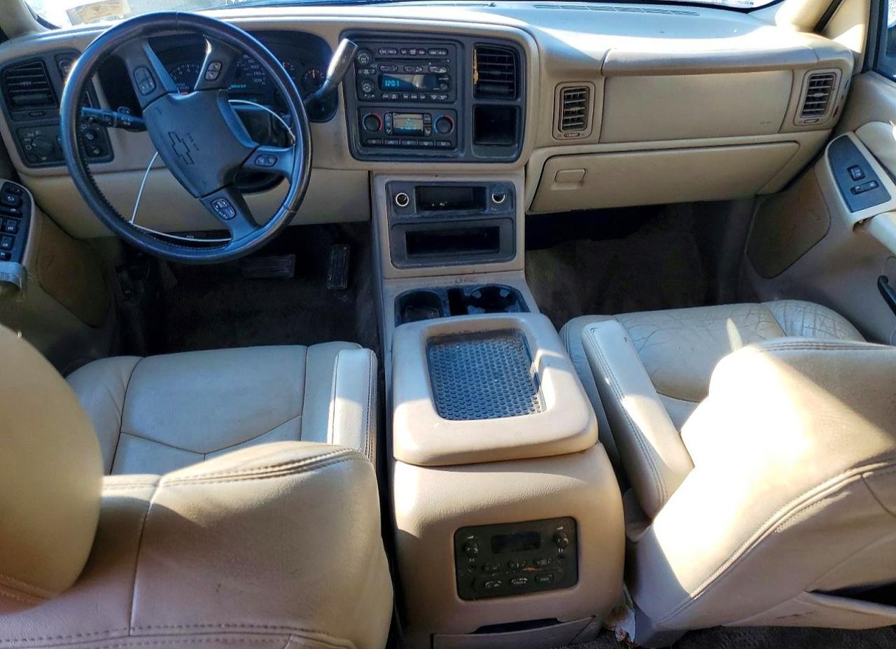 2003 Chevrolet Suburban VIN 3GNFK16Z43G140561 photo 8