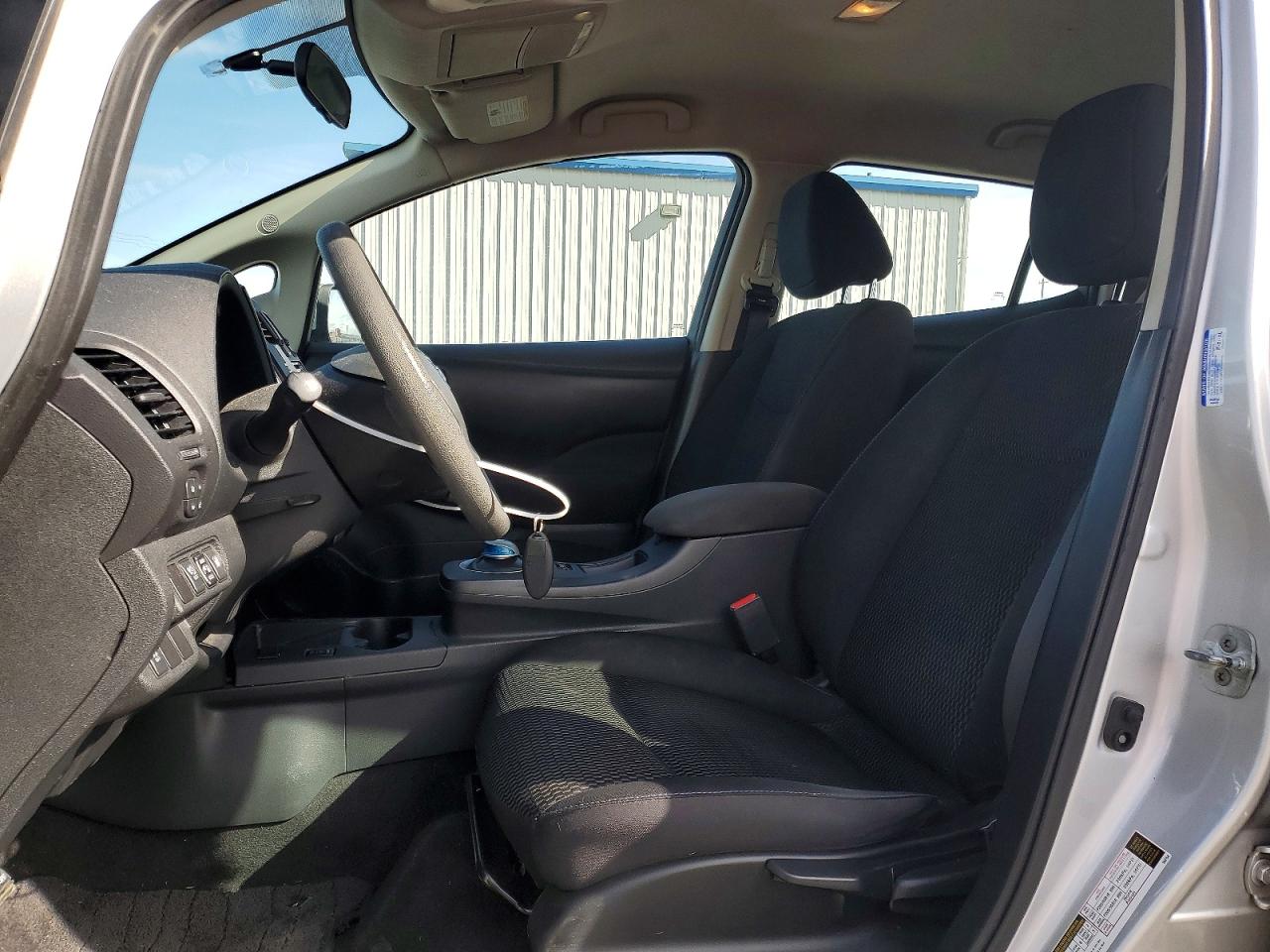 2017 Nissan Leaf VIN 1N4BZ0CP5HC307929 photo 7