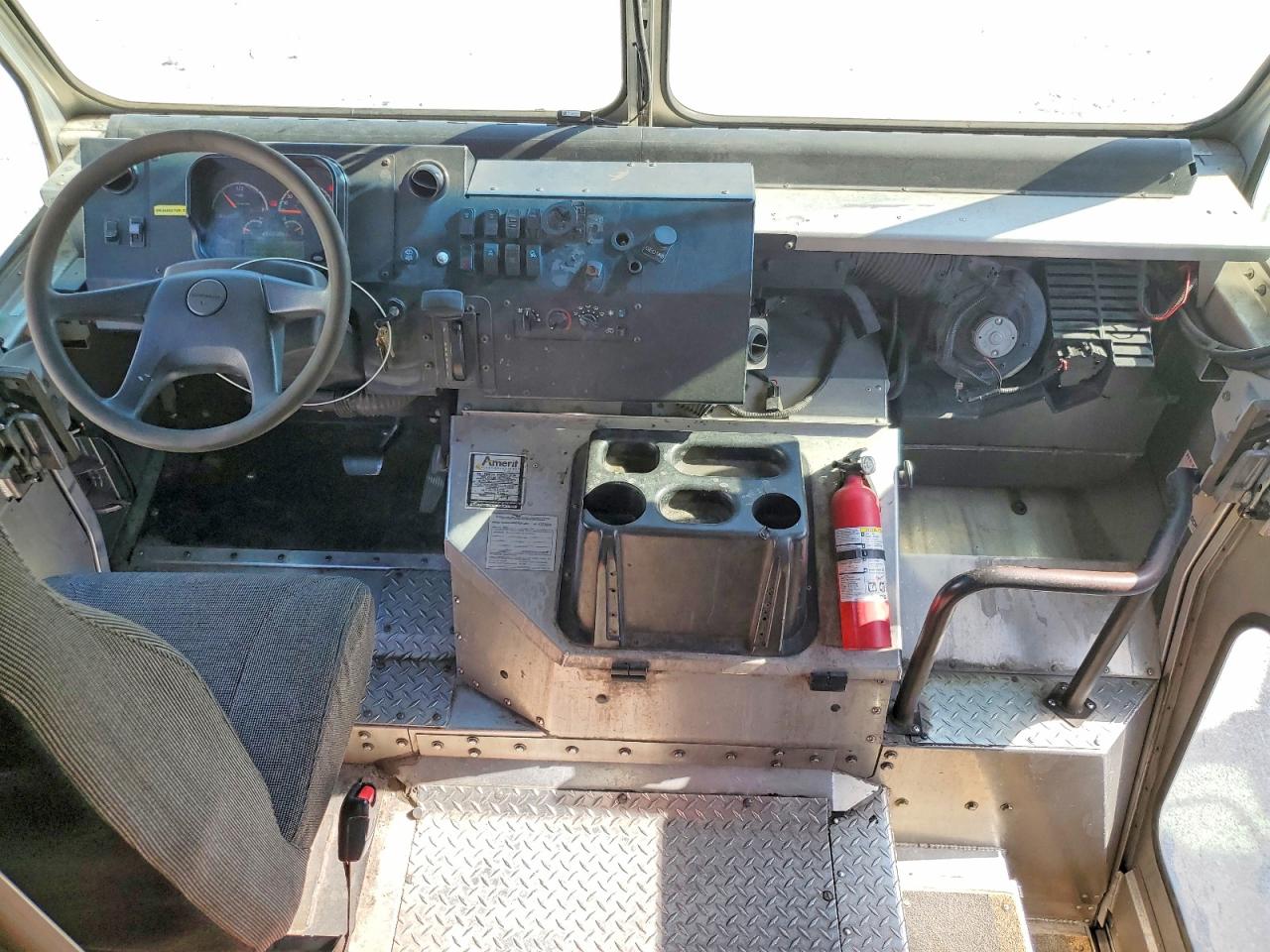 2020 FREIGHTLINER All other VIN 4UZAC2EA3LCMK0231 photo 8