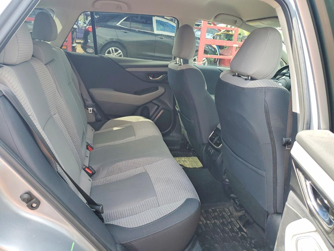 2022 Subaru Outback VIN 4S4BTACC7N3110749 photo 10