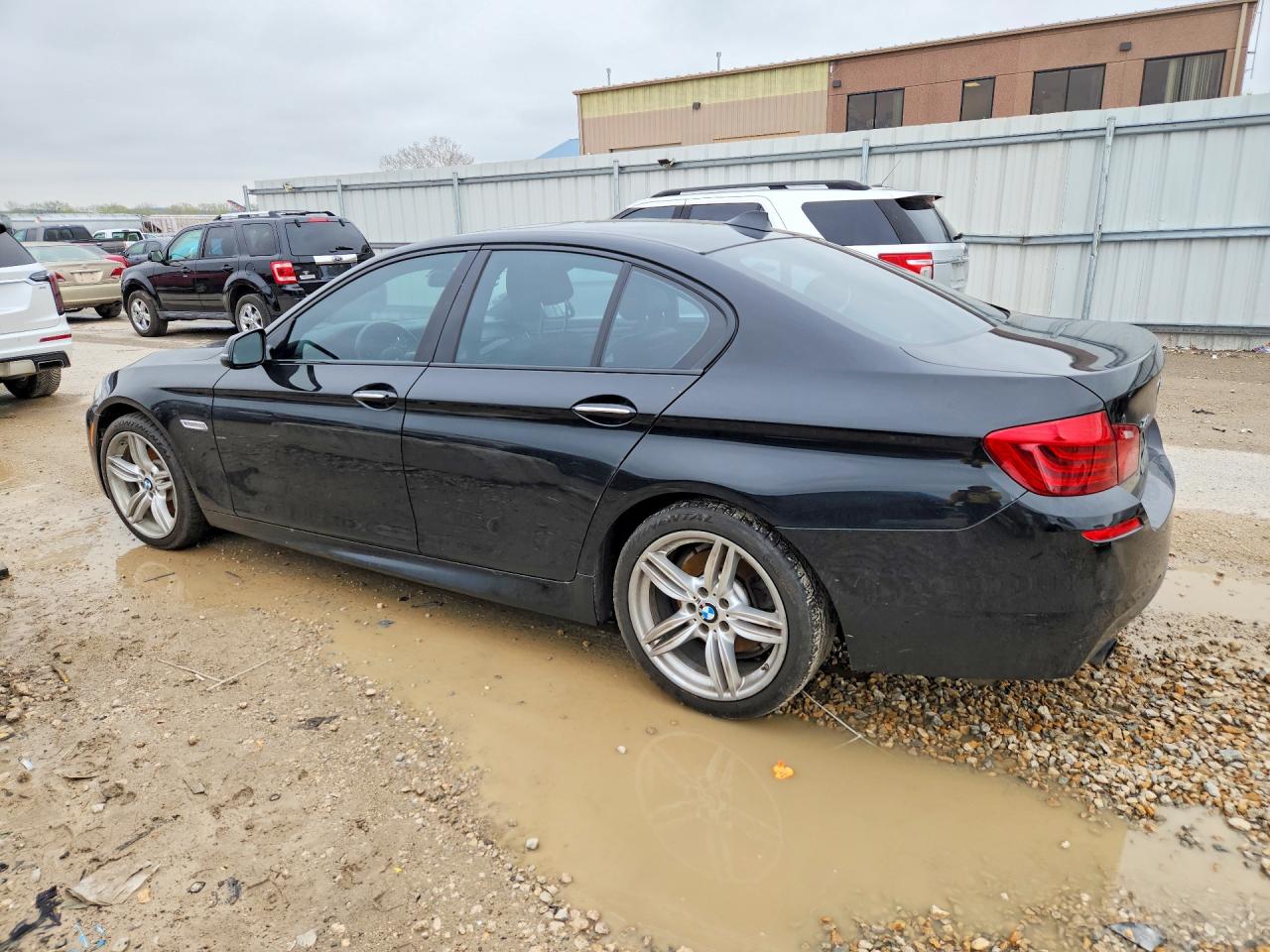 2014 BMW 5 series VIN WBA5B3C54ED531367 photo 2