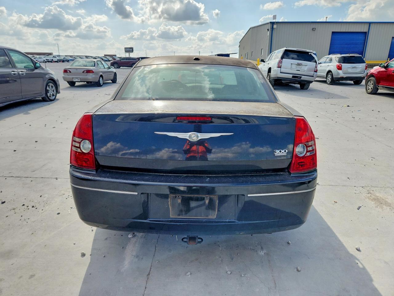 2010 Chrysler 300 VIN 2C3CA5CV4AH326562 photo 6