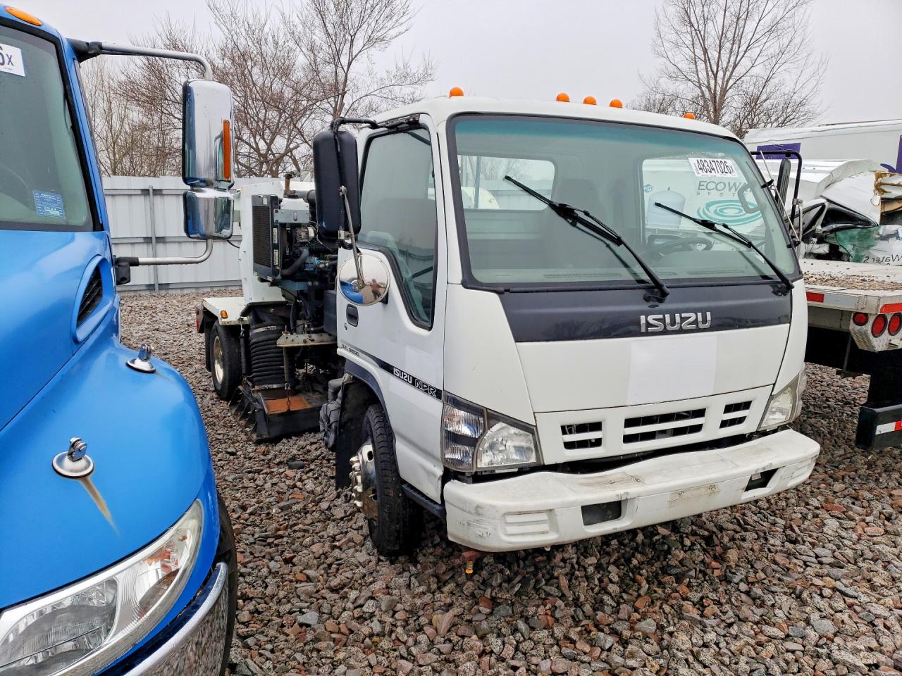 2006 Isuzu Npr VIN JALB4B16X67025126 photo 4
