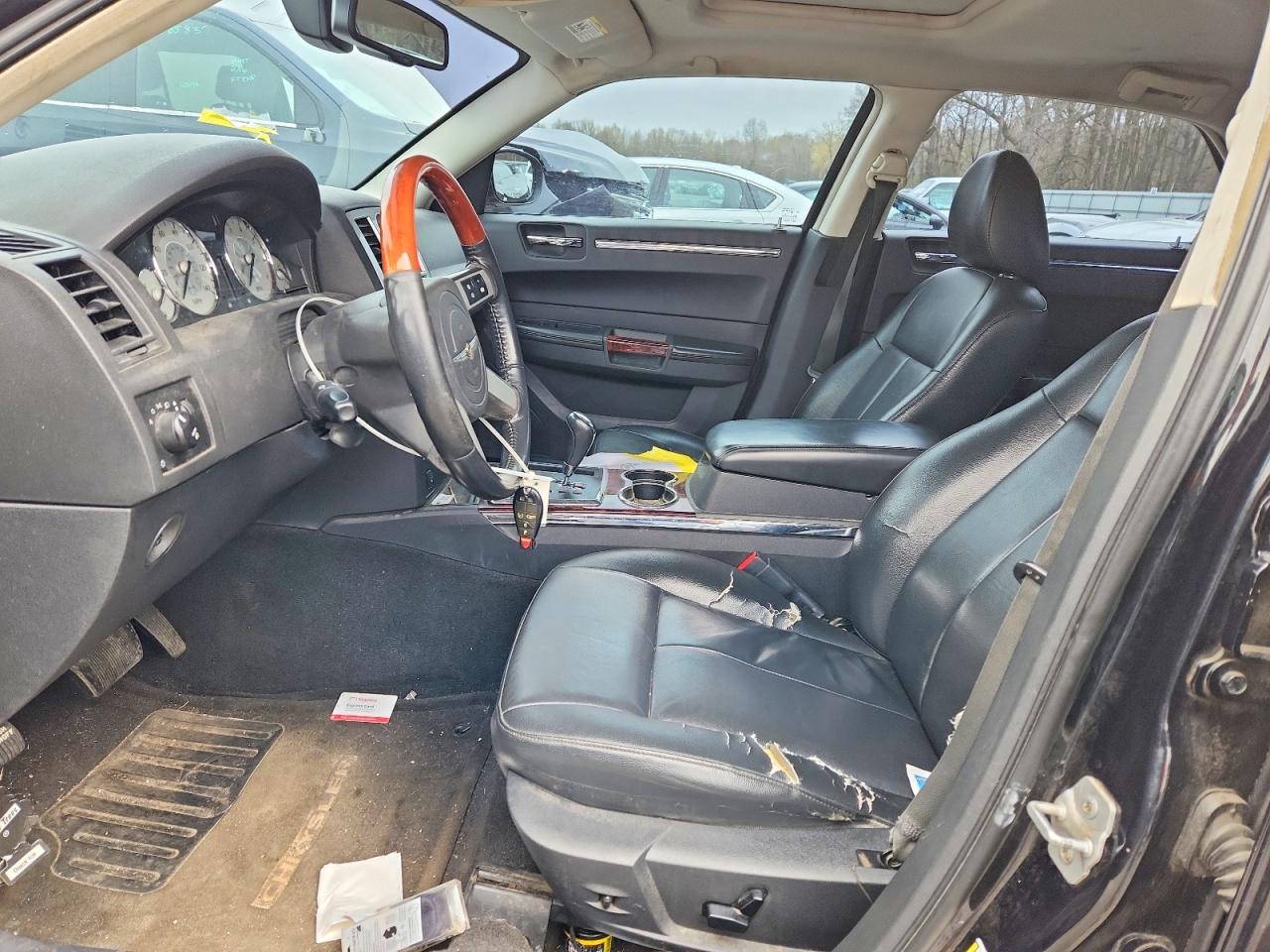 2009 Chrysler 300 VIN 2C3KK33V69H515559 photo 7