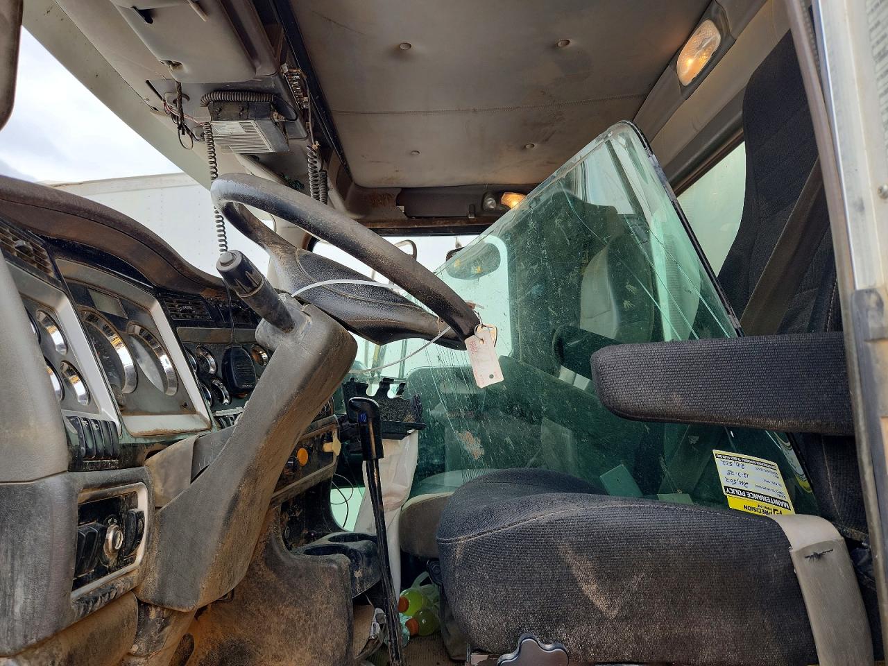 2012 KENWORTH All other VIN 1NKDL40X8CJ326980 photo 5