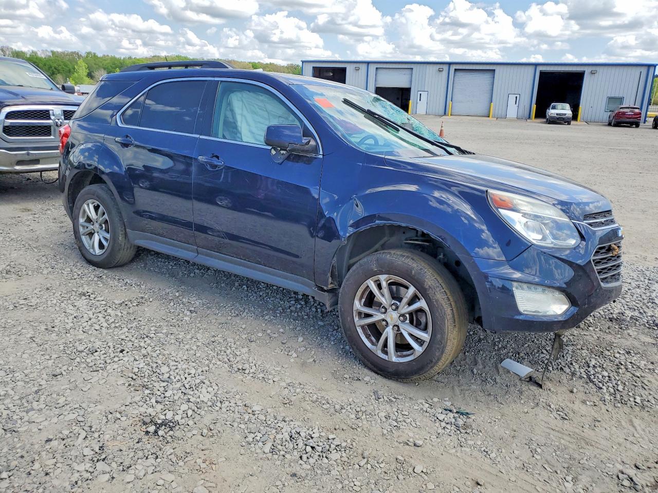 2017 Chevrolet Equinox VIN 2GNALCEK2H6230673 photo 4