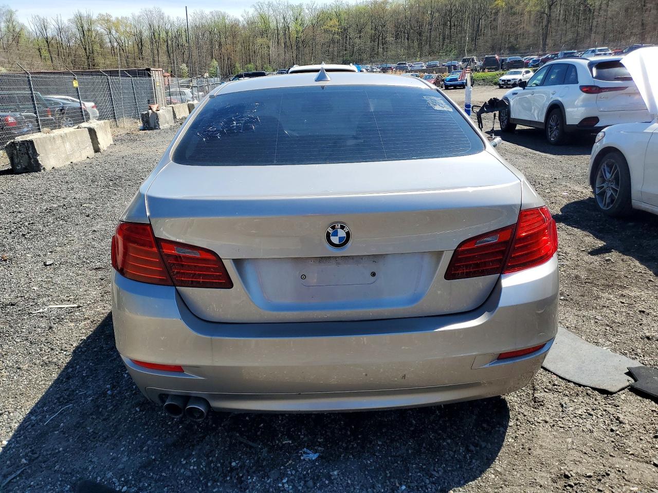 2016 BMW 5 series VIN WBA5A7C57GG644208 photo 6