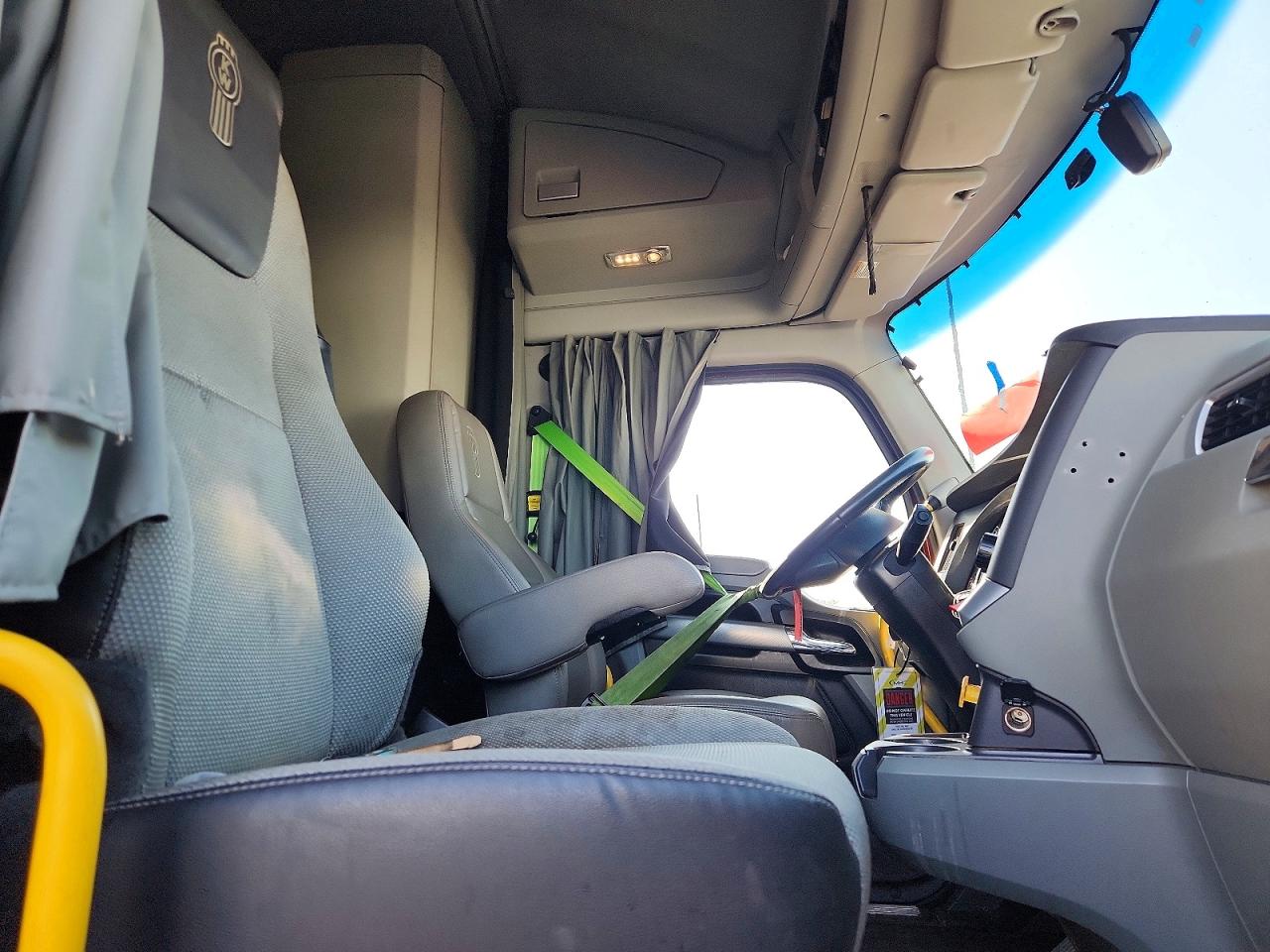 2021 KENWORTH T680 VIN 1XKYDP9X2MJ436644 photo 6