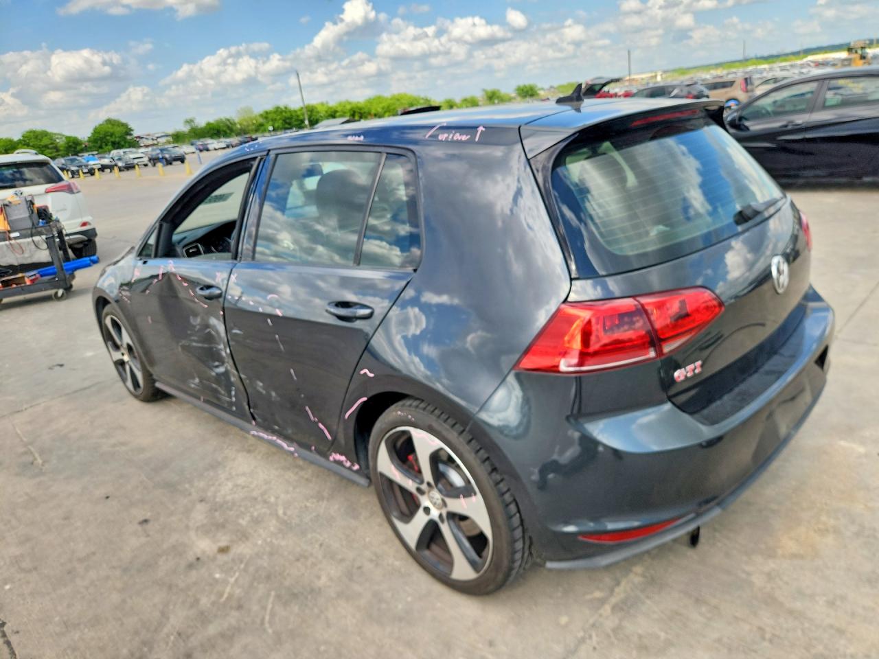 2016 Volkswagen Gti VIN 3VW447AU0GM043547 photo 2