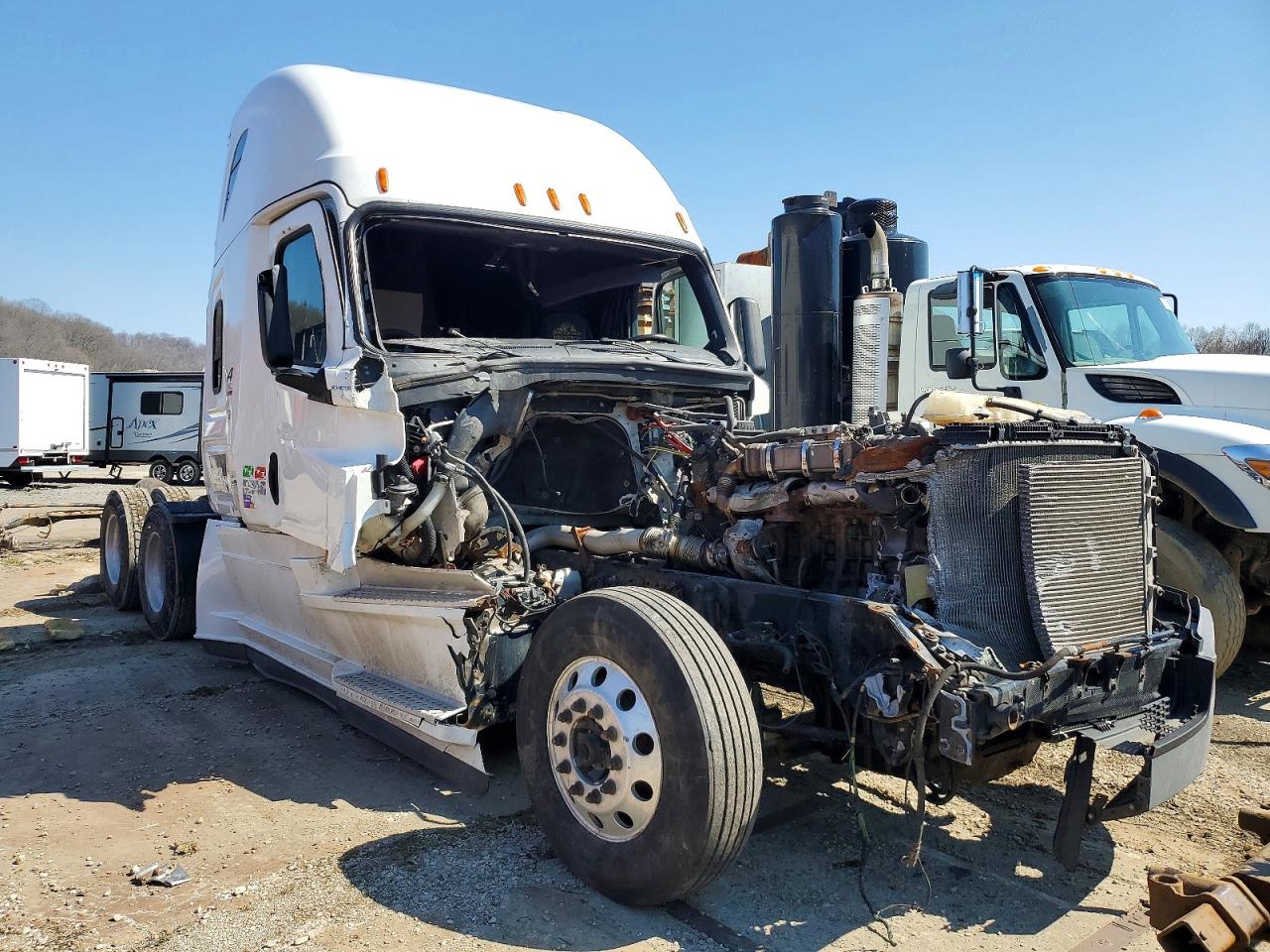 2019 FREIGHTLINER All other VIN 3AKJHHDR9KSKN0646 photo 1