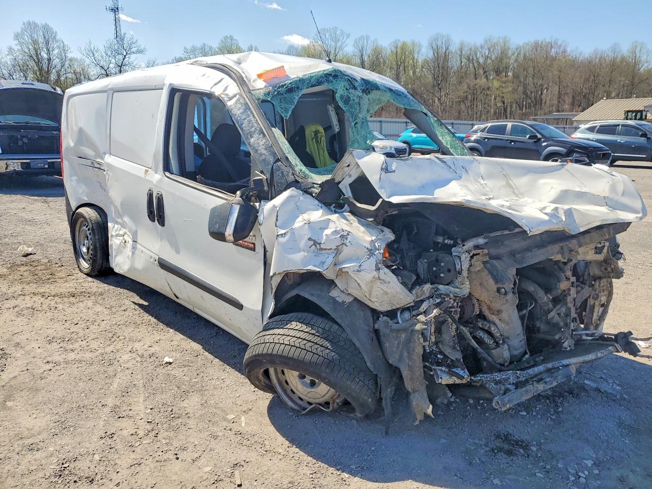 2017 Ram Promaster VIN ZFBERFAB8H6E01034 photo 4