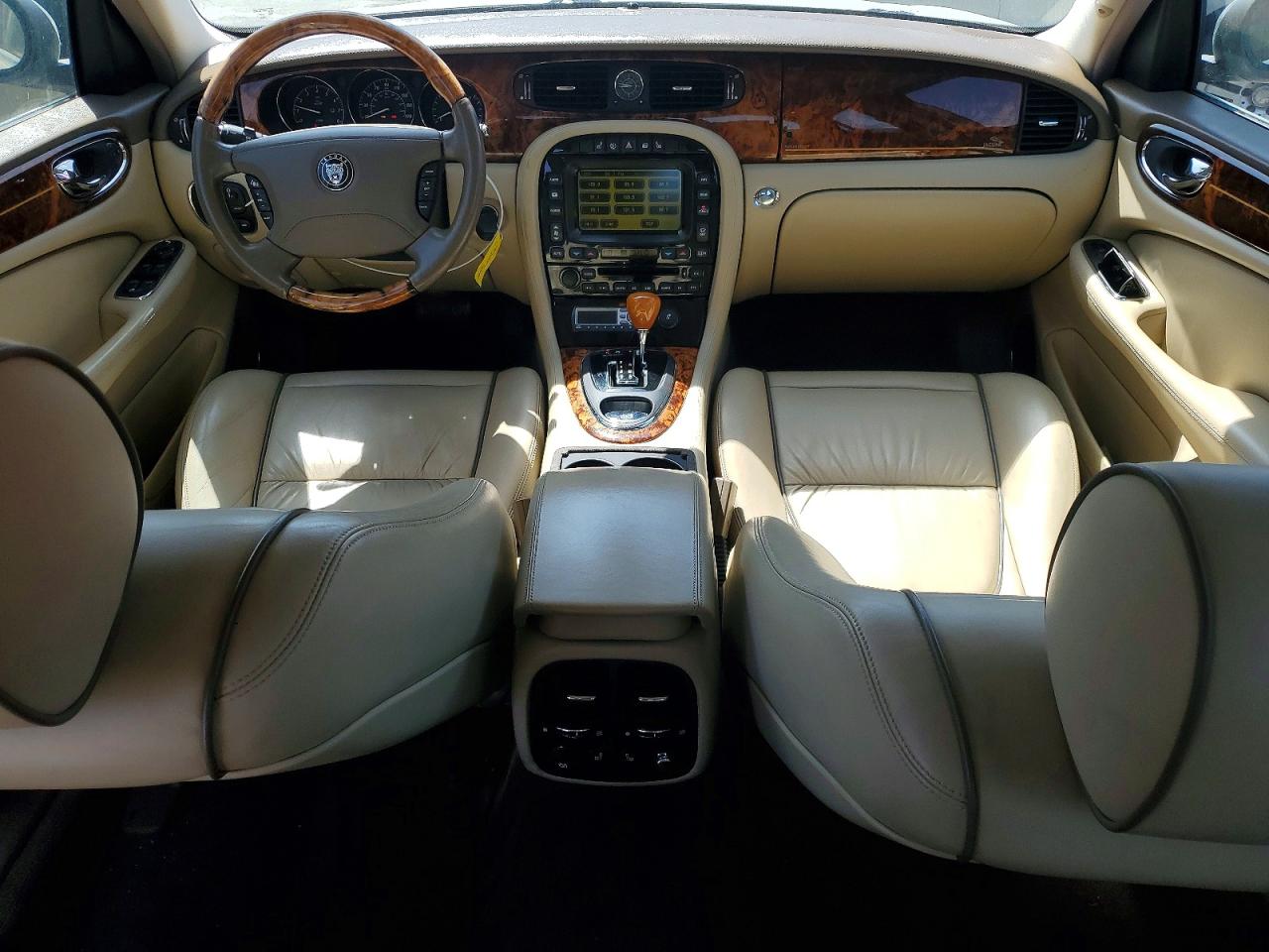 2007 Jaguar Xj VIN SAJWA82B77SH12271 photo 8
