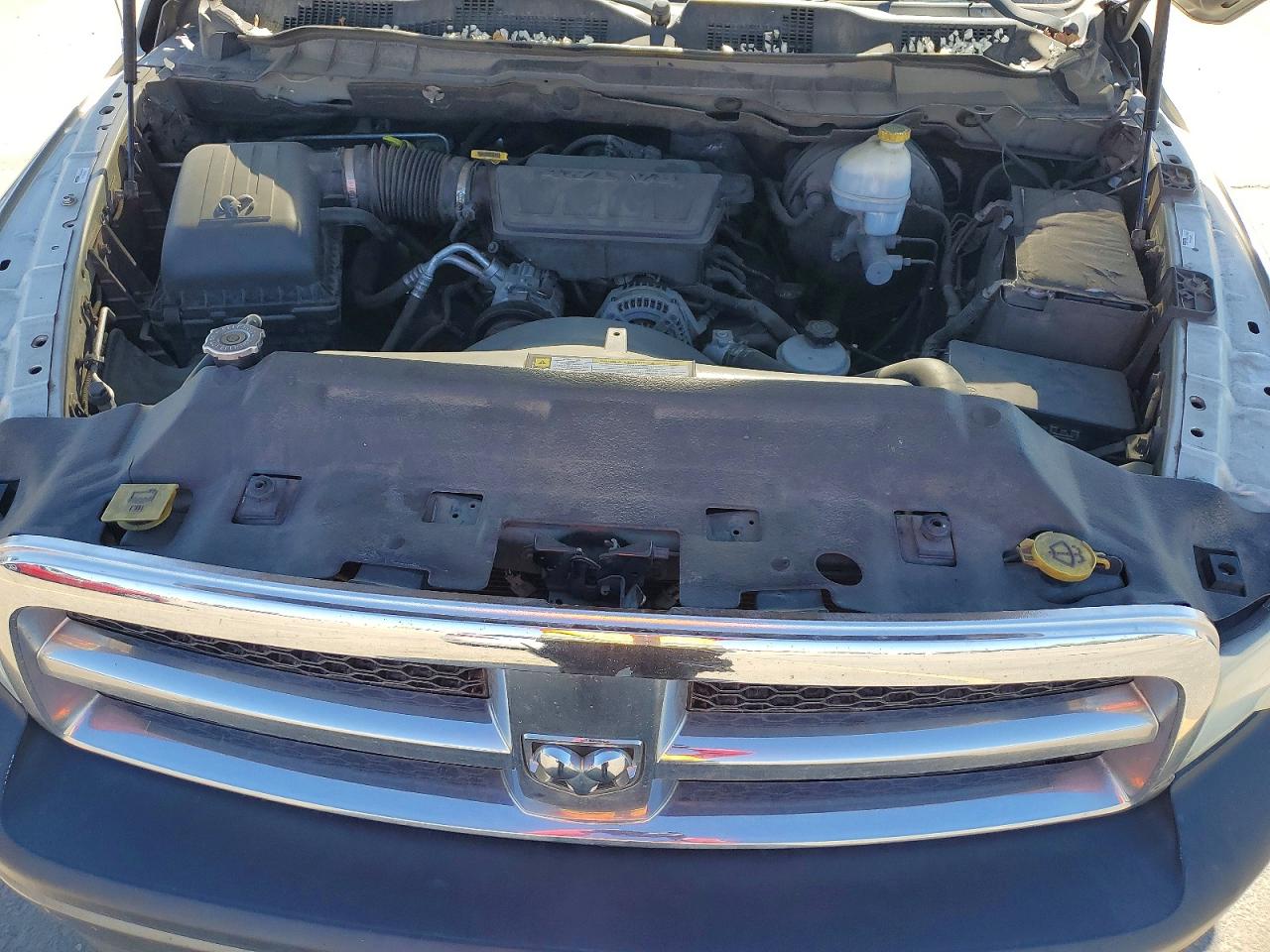 2010 Dodge Ram 1500 VIN 1D7RB1CP5AS196271 photo 11