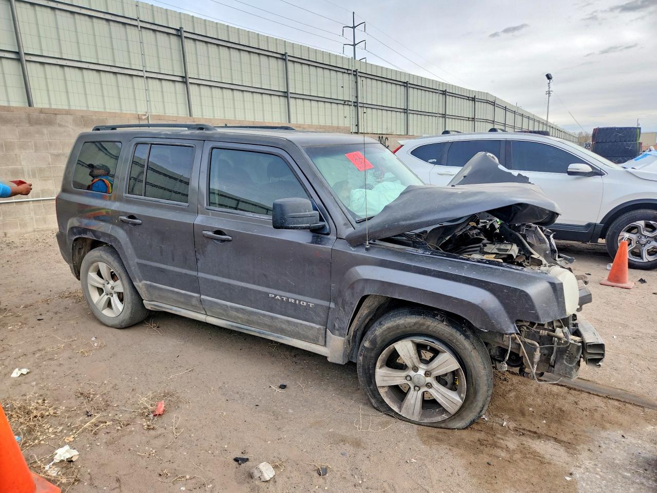 2016 Jeep Liberty VIN 1C4NJPBB2GD763294 photo 4