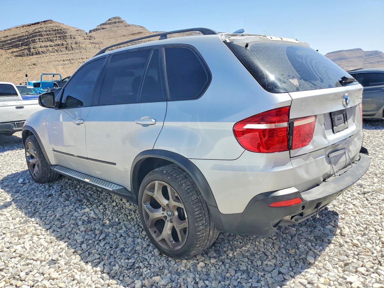 2007 BMW X5 VIN 5UXFE83547LZ39371 photo 2