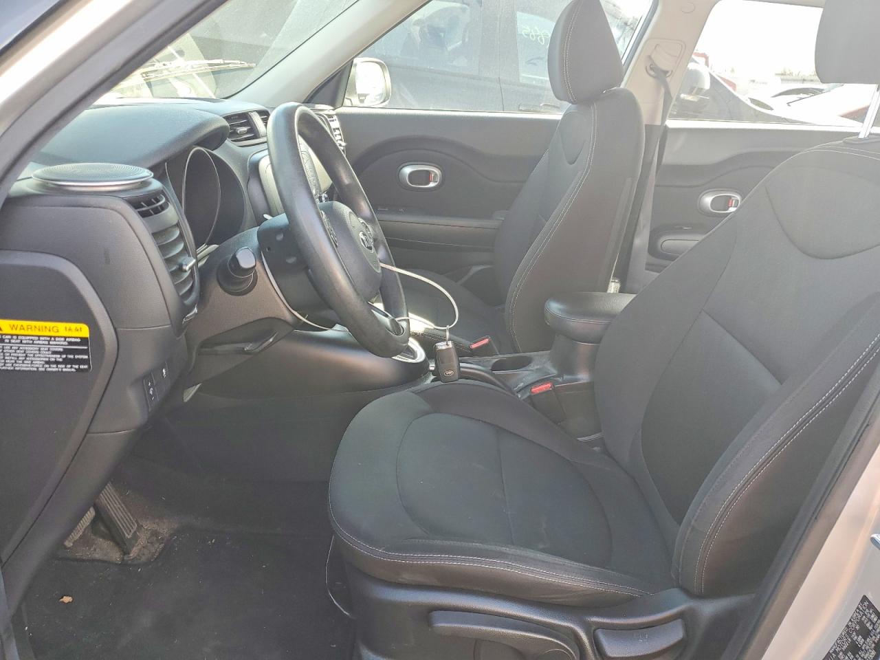 2017 Kia Soul base VIN KNDJN2A2XH7423091 photo 7
