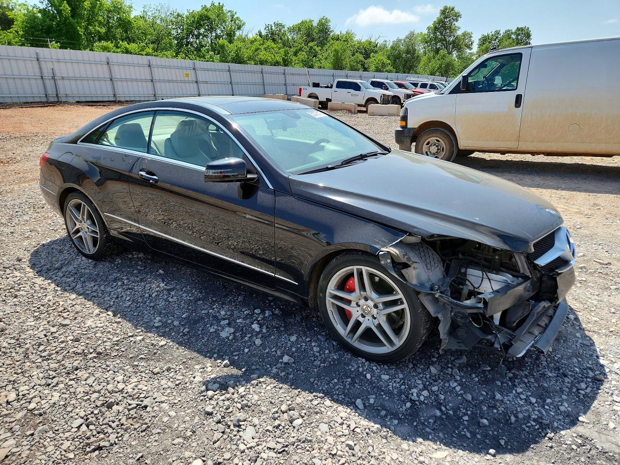 2014 Mercedes-Benz E-class VIN WDDKJ8JB4EF232647 photo 4