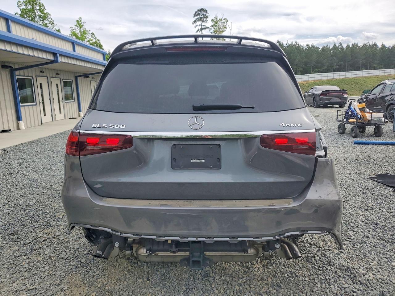 2024 Mercedes-Benz Gls-class VIN 4JGFF8FE6RB137810 photo 6