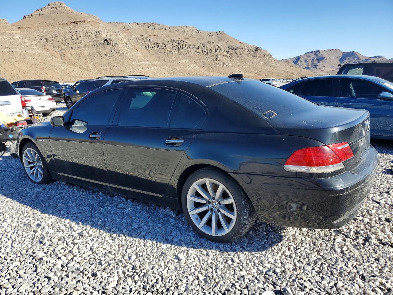 2008 BMW 7 series VIN WBAHN835X8DT78581 photo 2