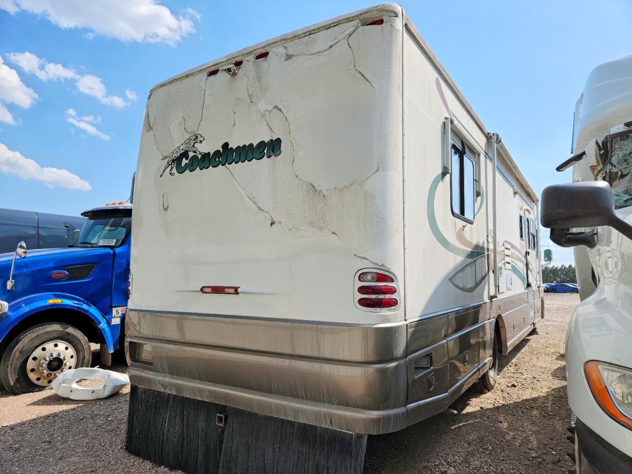 2000 COACHMEN F550 VIN 1FCNF53S9Y0A02419 photo 4
