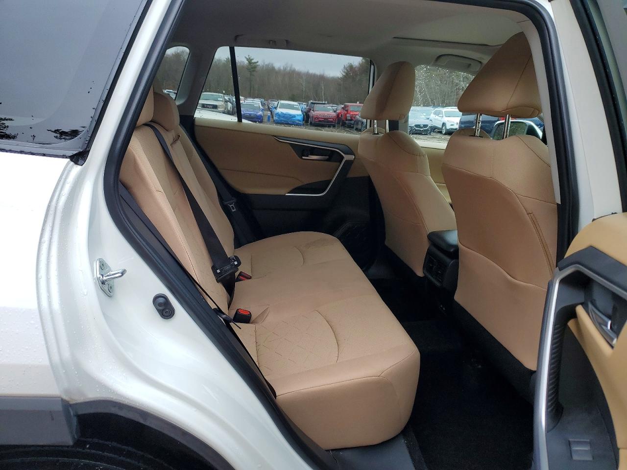 2025 Toyota Rav4 VIN 2T3P1RFV0SC548552 photo 11