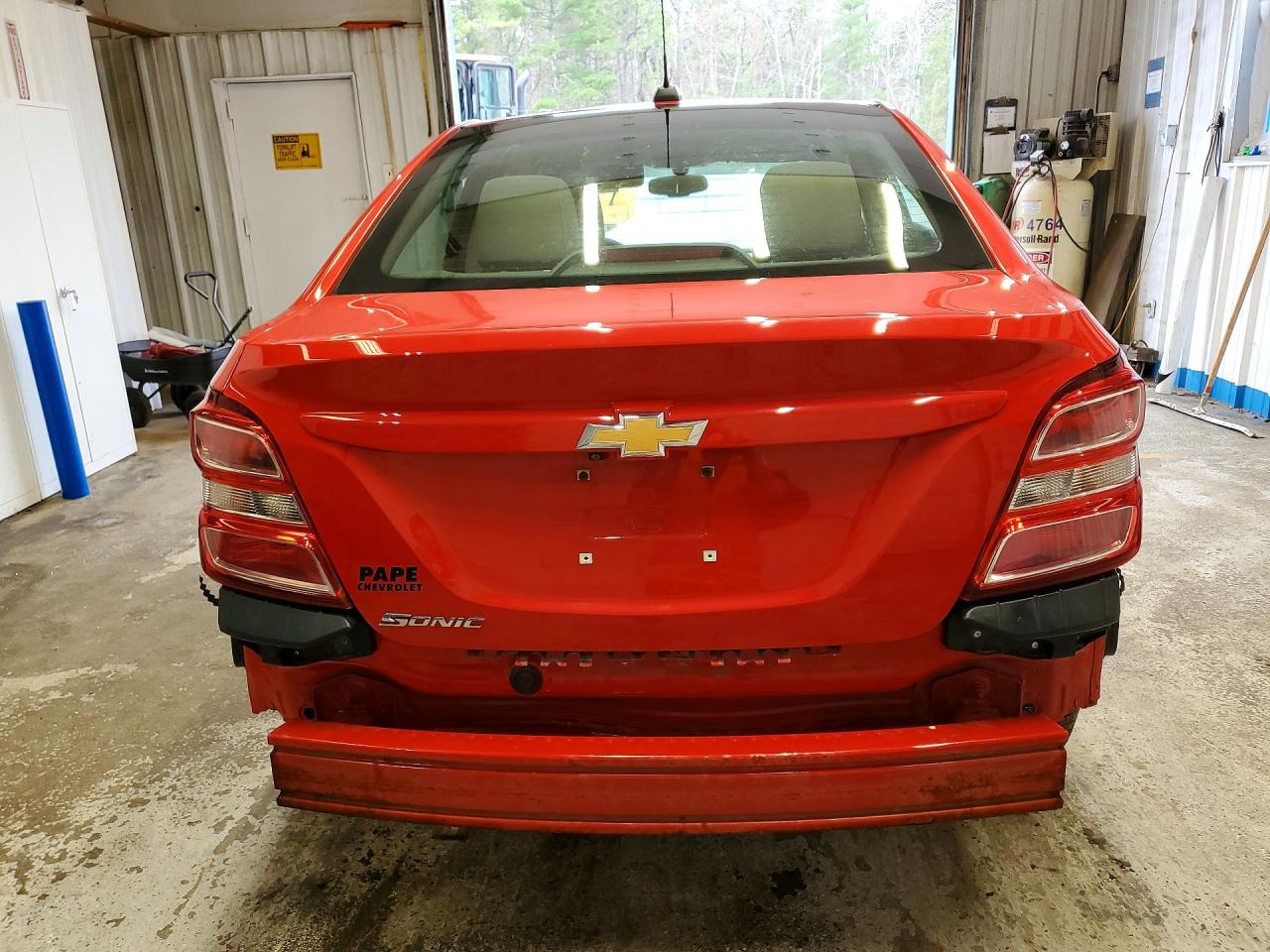 2019 Chevrolet SONIC VIN 1G1JB5SB0K4133565 photo 6