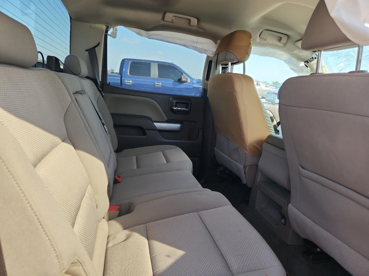 2018 CHEVROLET Silverado VIN 3GCUKREC6JG400516 photo 10