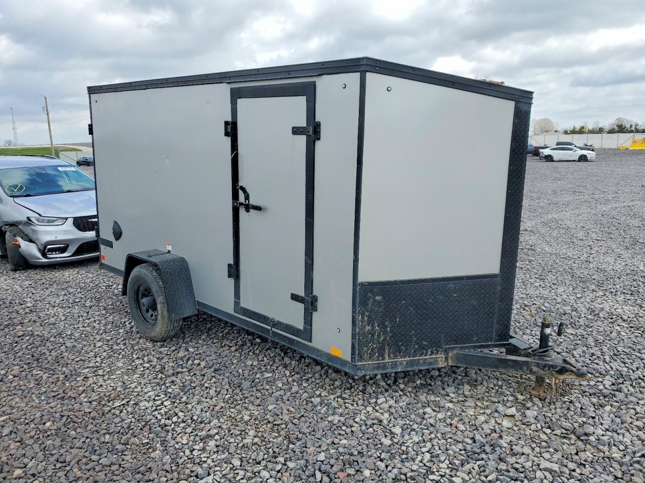 2025 DISCOVERY DRSE612SAE3 ENCLOSED CARGO TRAILER VIN 7G1BE1218SE024192 photo 1