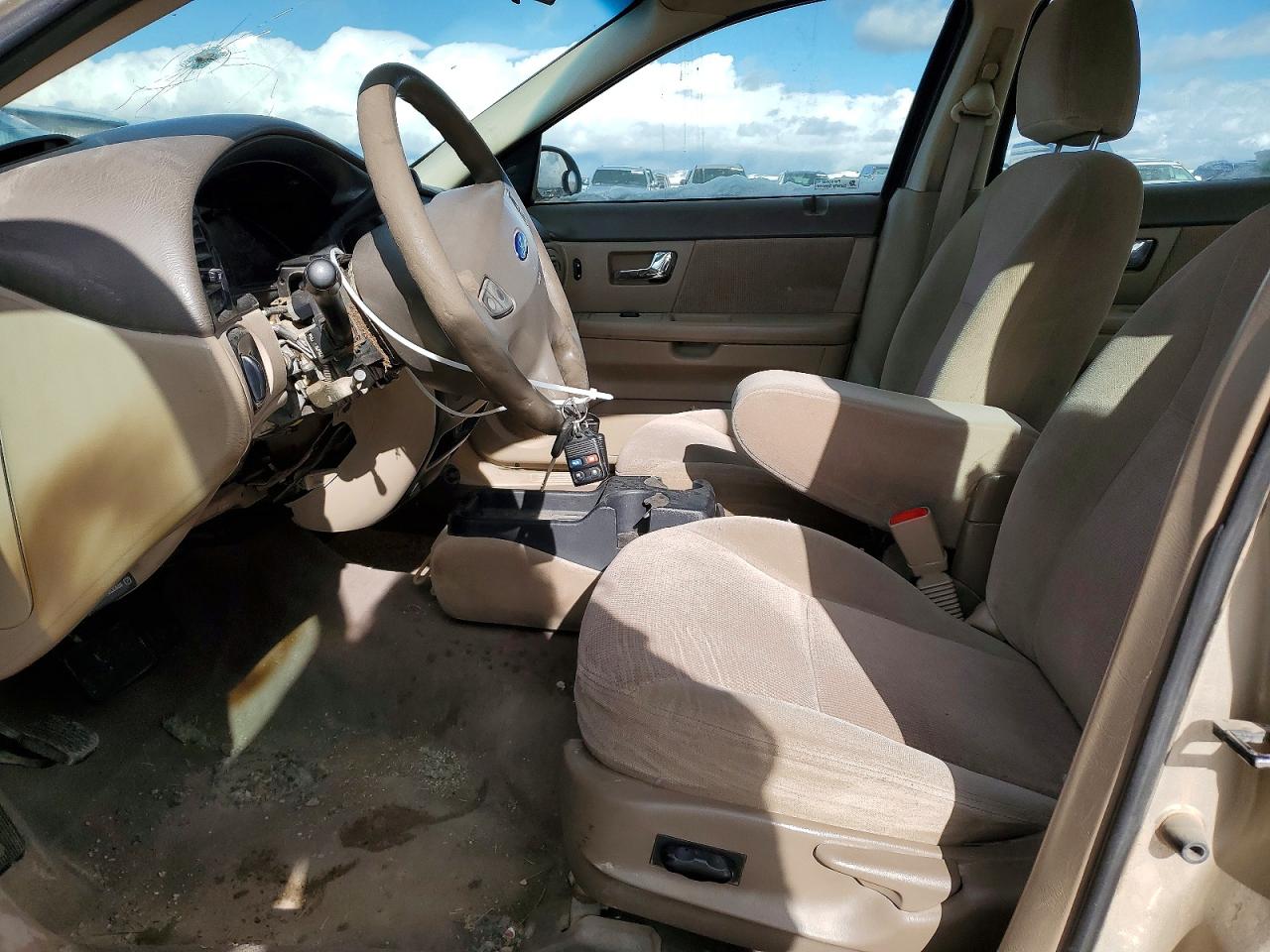 2001 Ford Taurus VIN 1FAFP55U21A126182 photo 7