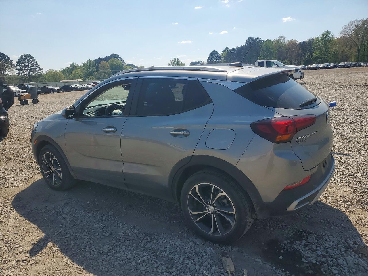 2023 Buick Encore VIN KL4MMDS29PB007887 photo 2