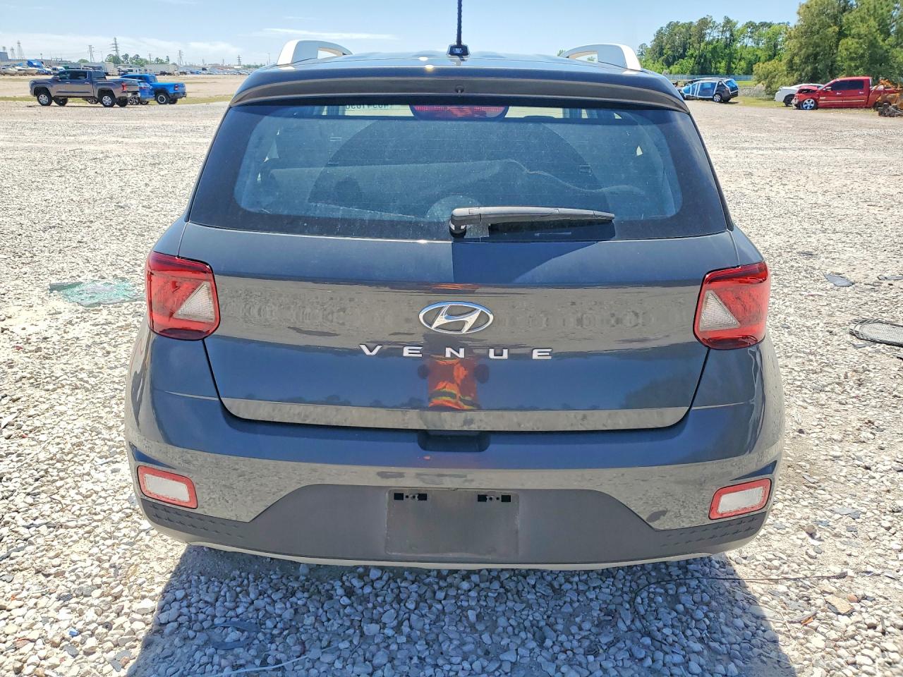 2024 Hyundai Venue VIN KMHRC8A35RU309597 photo 6