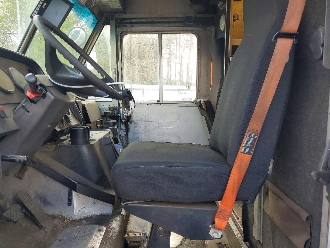 2004 FREIGHTLINER All models VIN 4UZAANBW84CN46979 photo 7