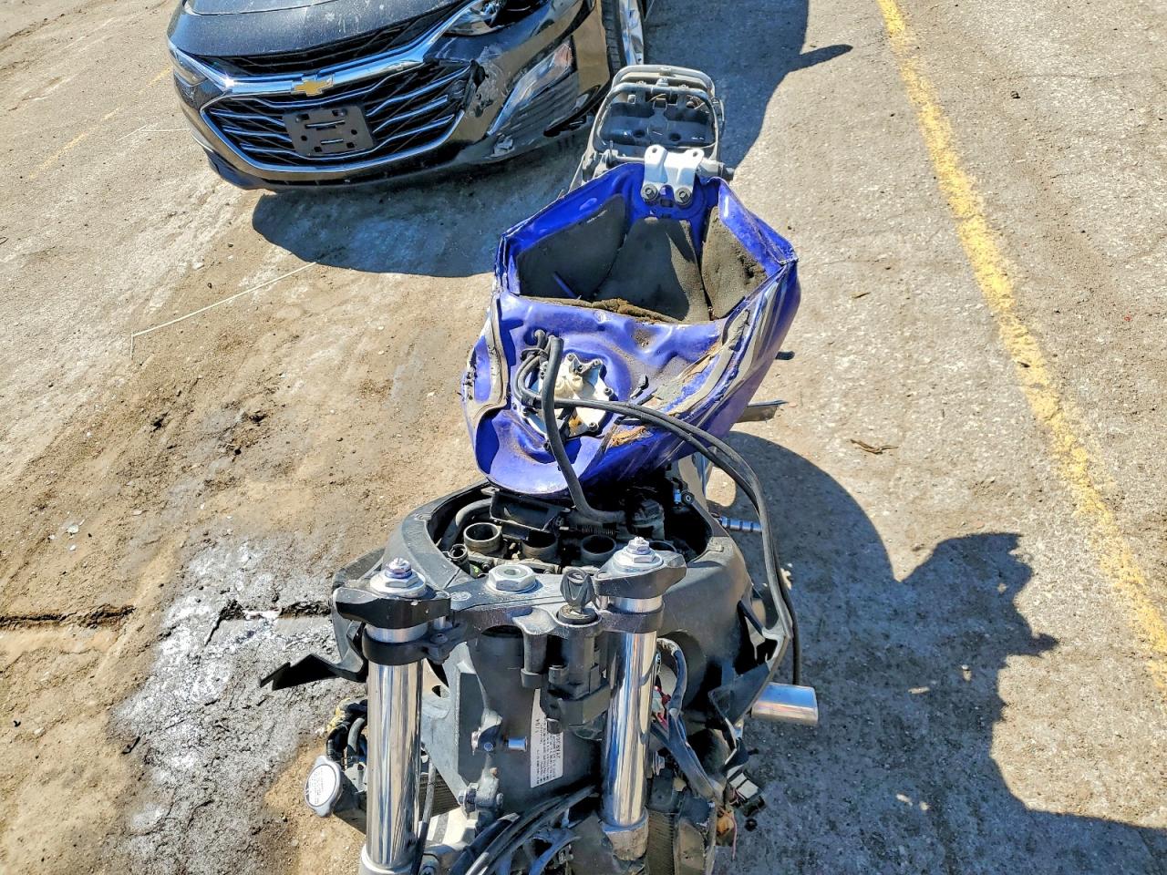 2004 YAMAHA Yzf VIN JYARJ06EX4A018380 photo 5